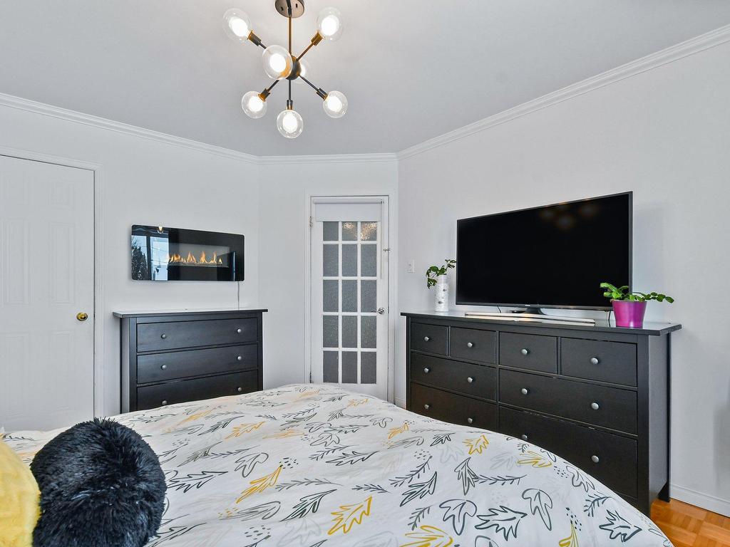 









2796


Rue Calaïs

,
Mascouche,




QC
J7K3R2

