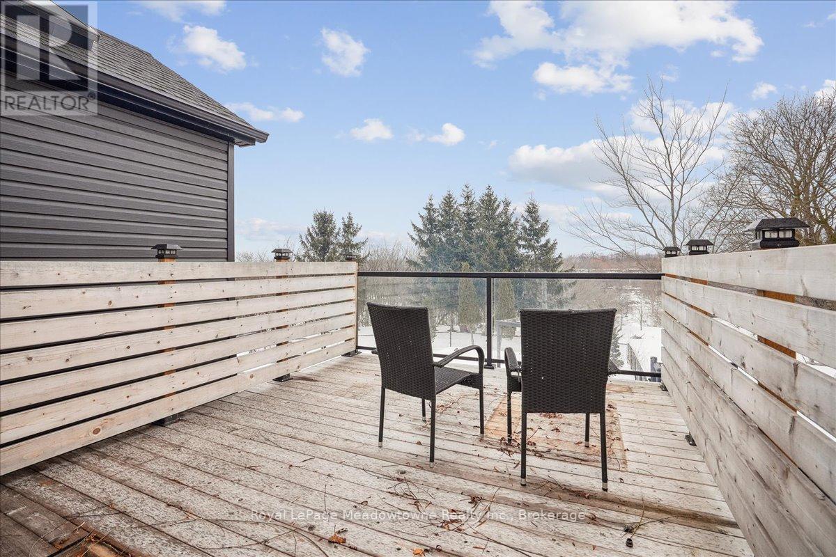 












12840 BRITANNIA ROAD

,
Milton (MI Rural Milton),




Ontario
L9E0V3

