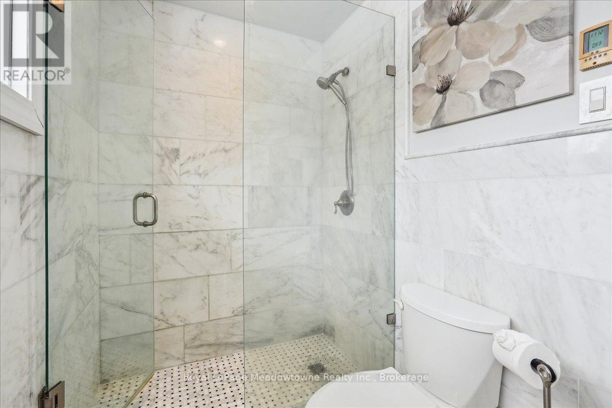 












12840 BRITANNIA ROAD

,
Milton (MI Rural Milton),




Ontario
L9E0V3

