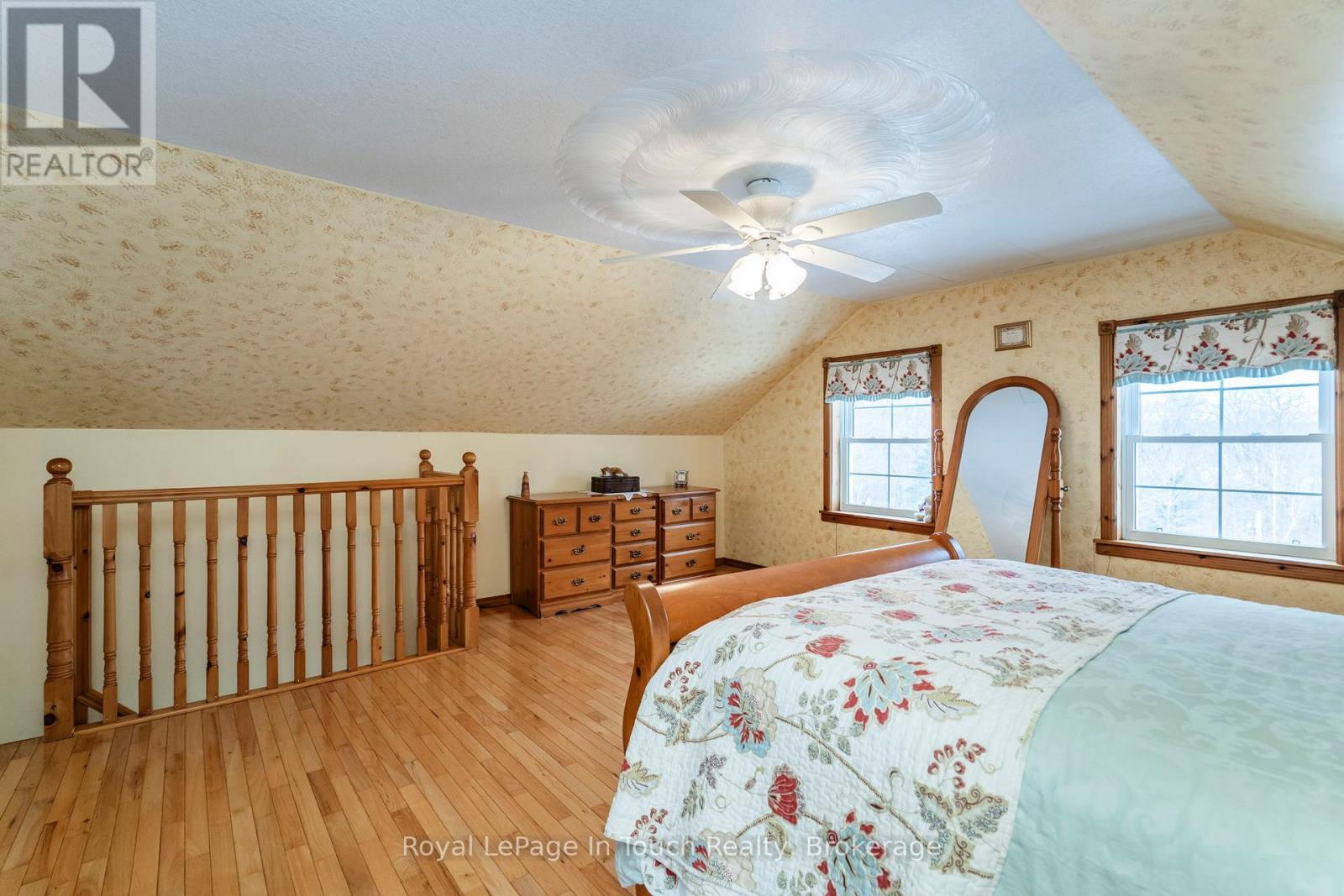 












306 CHURCH STREET

,
Penetanguishene,




Ontario
L9M1G5

