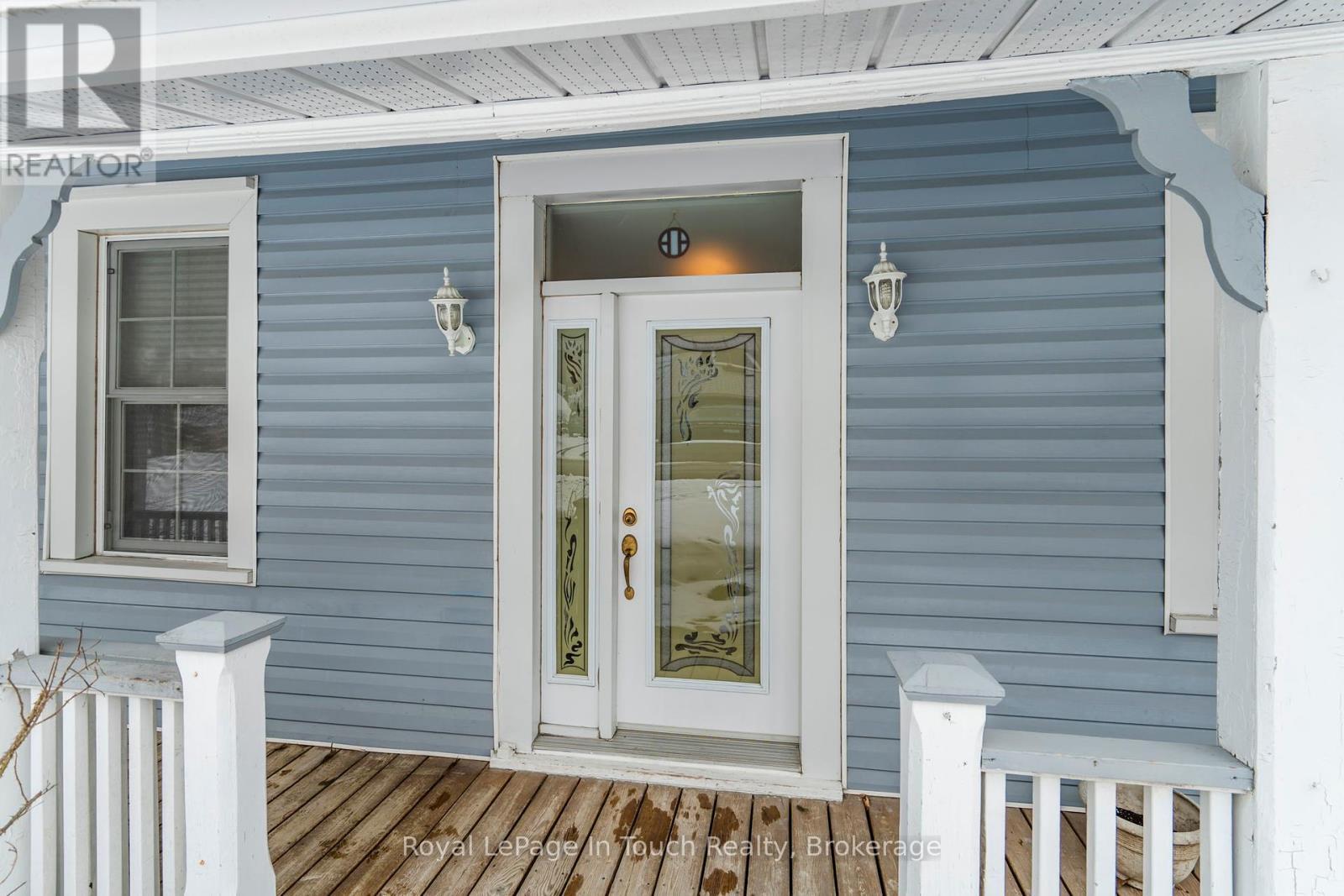 












306 CHURCH STREET

,
Penetanguishene,




Ontario
L9M1G5

