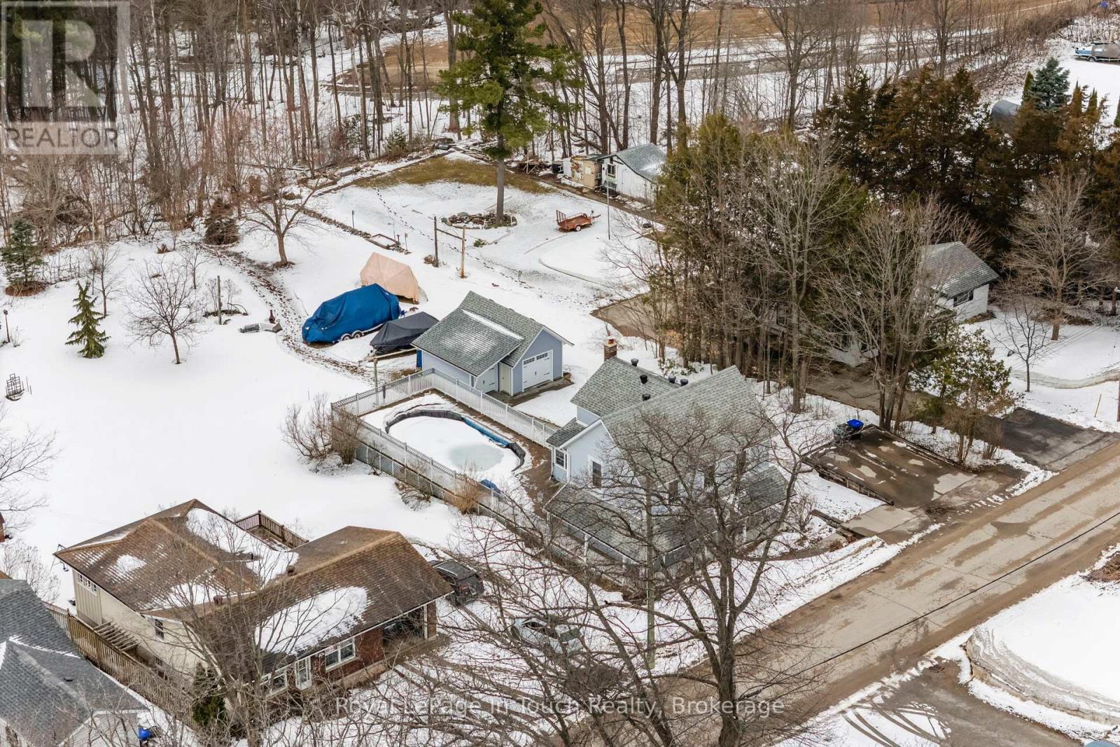 












306 CHURCH STREET

,
Penetanguishene,




Ontario
L9M1G5

