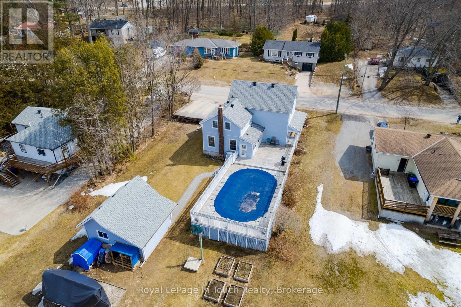 












306 CHURCH STREET

,
Penetanguishene,




Ontario
L9M1G5

