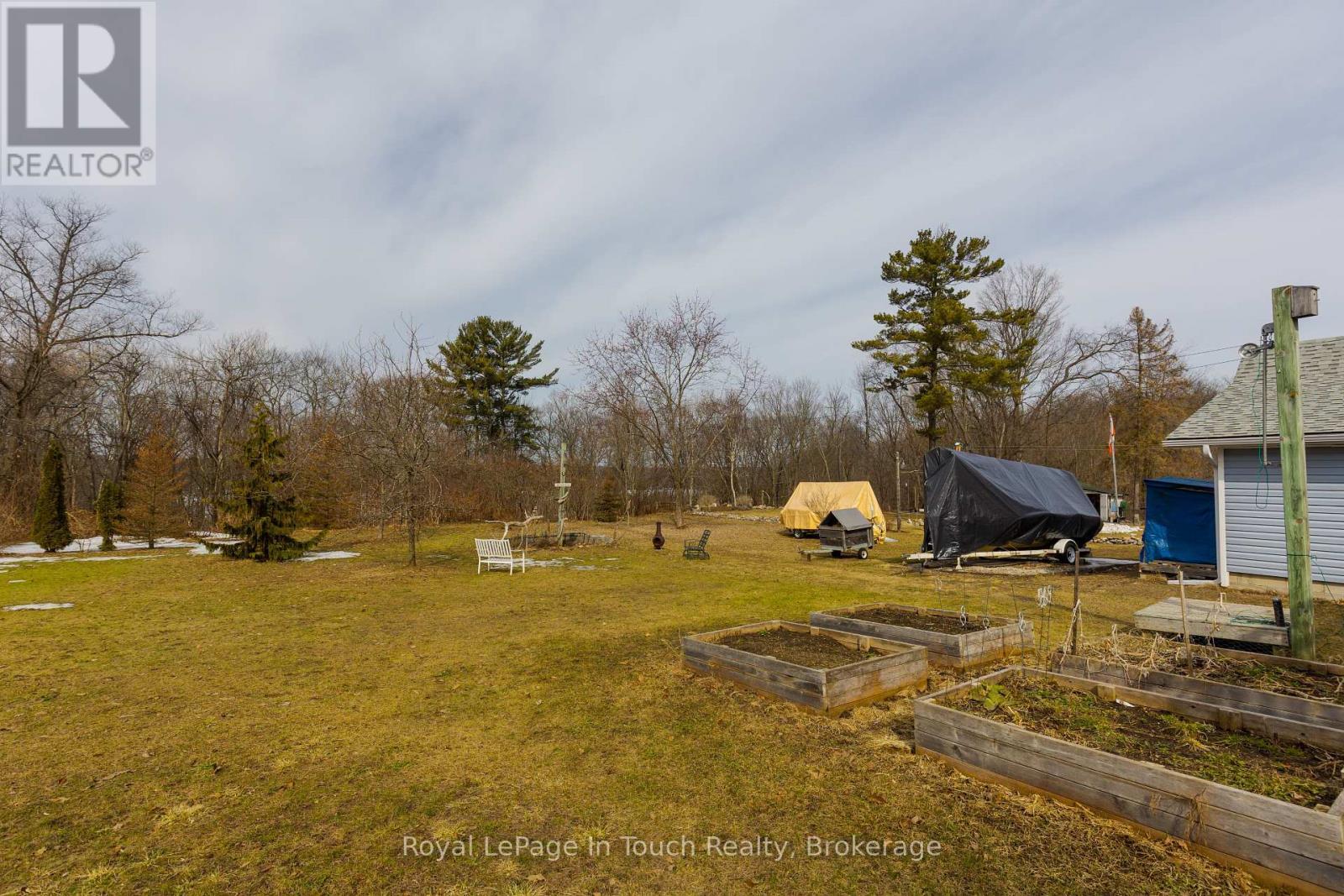 












306 CHURCH STREET

,
Penetanguishene,




Ontario
L9M1G5

