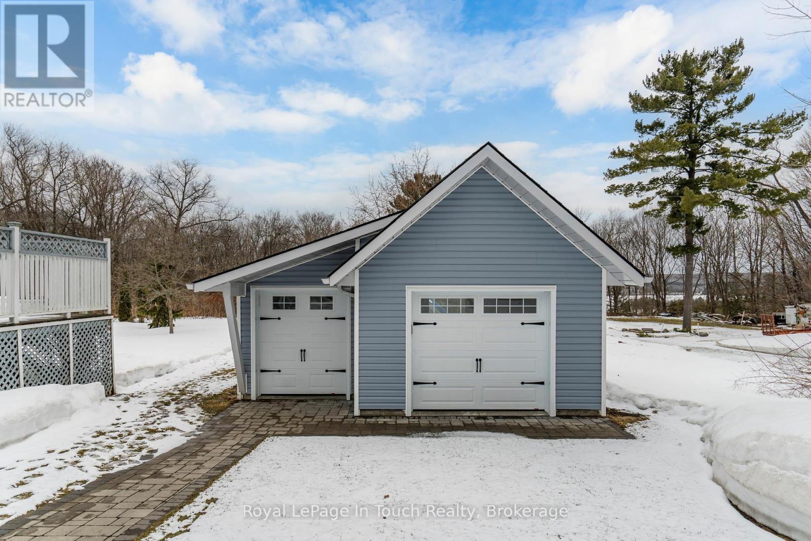 












306 CHURCH STREET

,
Penetanguishene,




Ontario
L9M1G5

