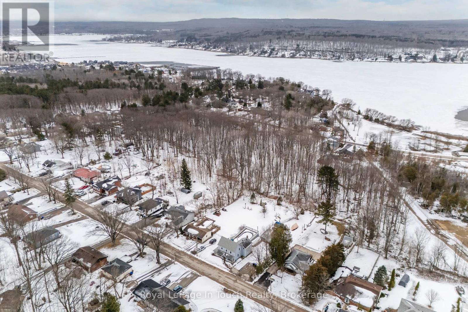 












306 CHURCH STREET

,
Penetanguishene,




Ontario
L9M1G5

