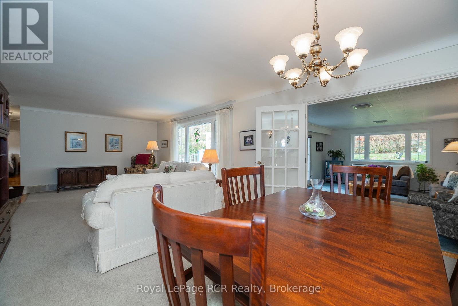 












149 7TH AVENUE E

,
Owen Sound,




Ontario
N4K2W8

