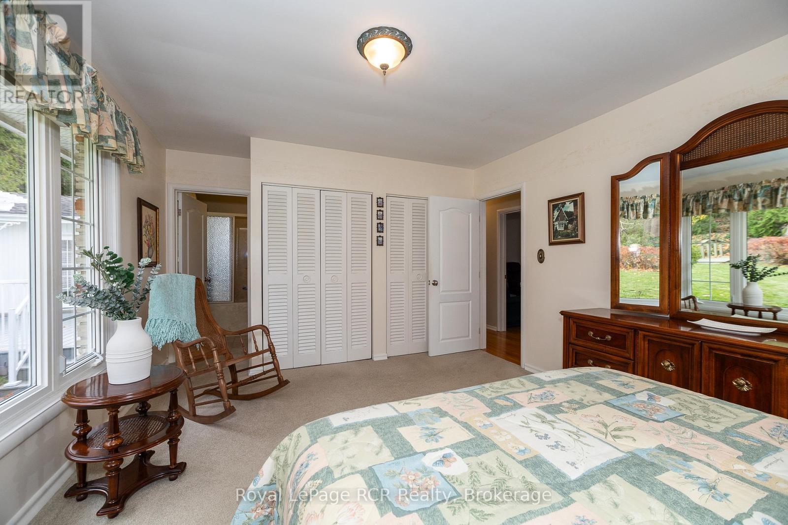 












149 7TH AVENUE E

,
Owen Sound,




Ontario
N4K2W8

