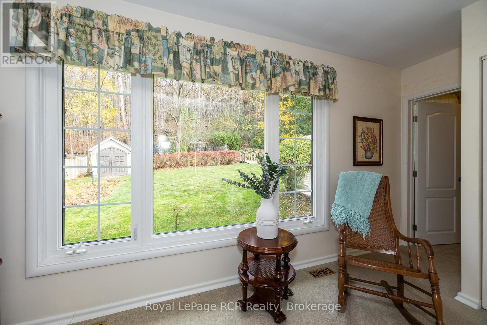 












149 7TH AVENUE E

,
Owen Sound,




Ontario
N4K2W8

