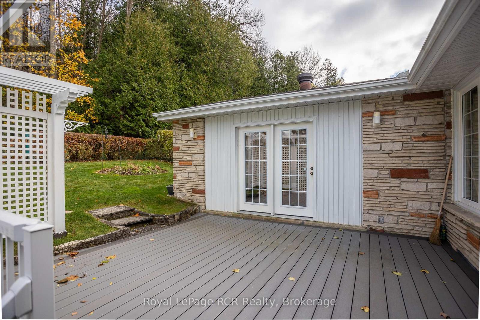 












149 7TH AVENUE E

,
Owen Sound,




Ontario
N4K2W8

