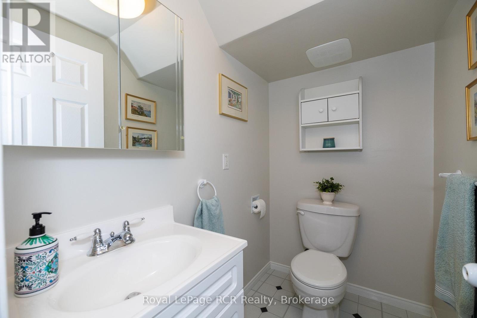 












149 7TH AVENUE E

,
Owen Sound,




Ontario
N4K2W8

