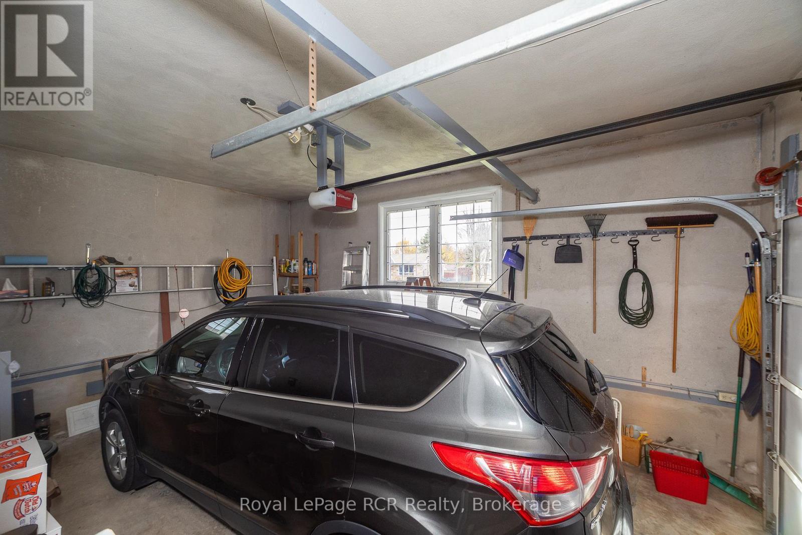 












149 7TH AVENUE E

,
Owen Sound,




Ontario
N4K2W8

