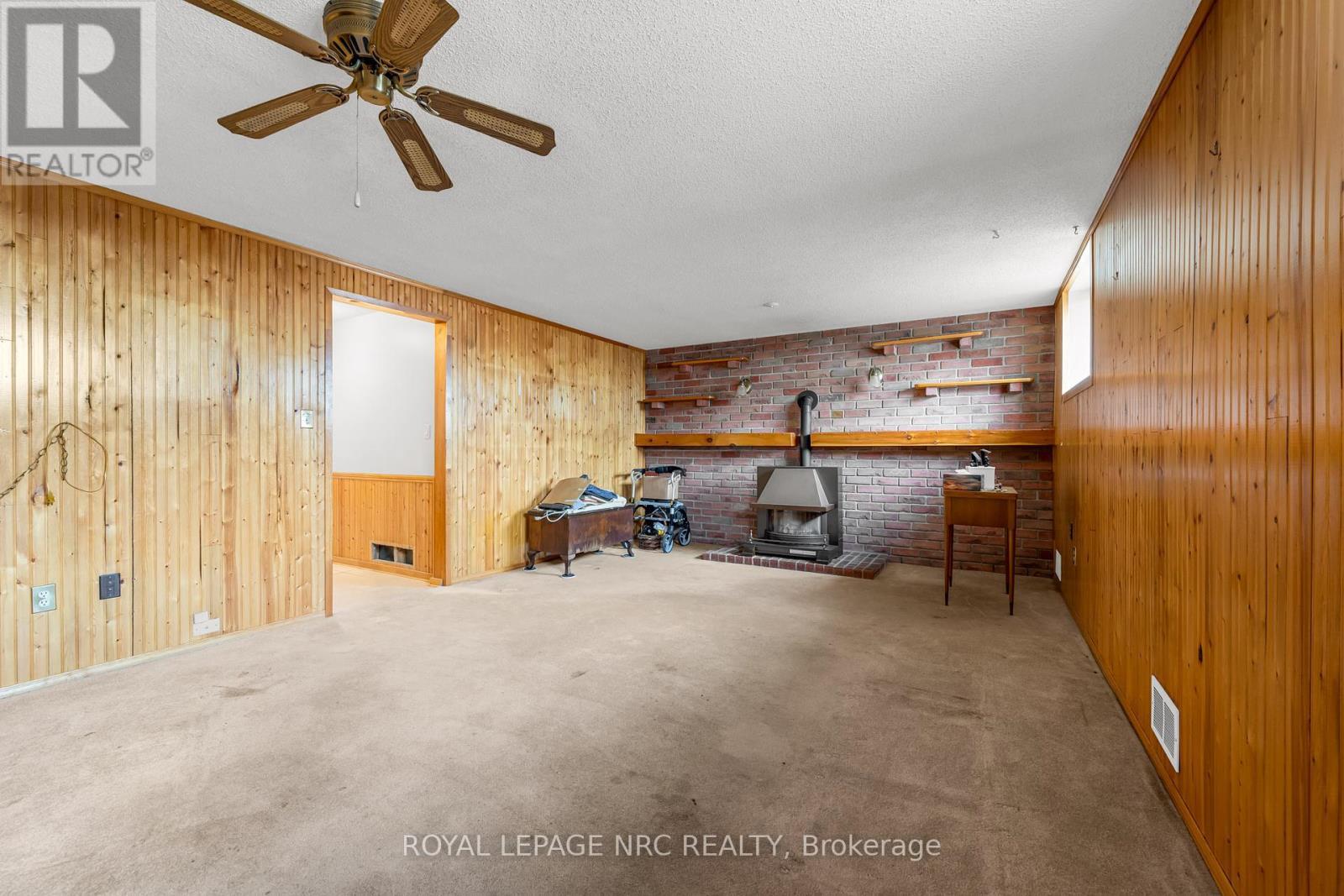 












52 ST GEORGE STREET

,
St. Catharines (Facer),




Ontario
L2M5P6

