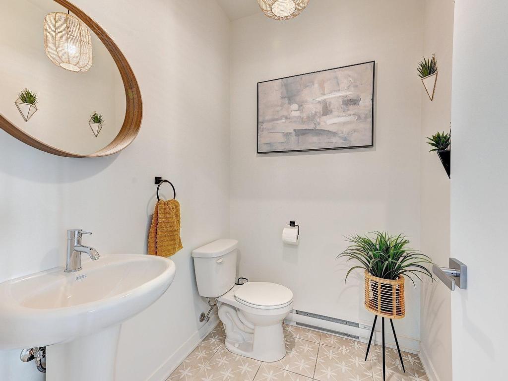 









2634


Rue des Salicaires

,
Longueuil (Le Vieux-Longueuil),




QC
J4M0B8

