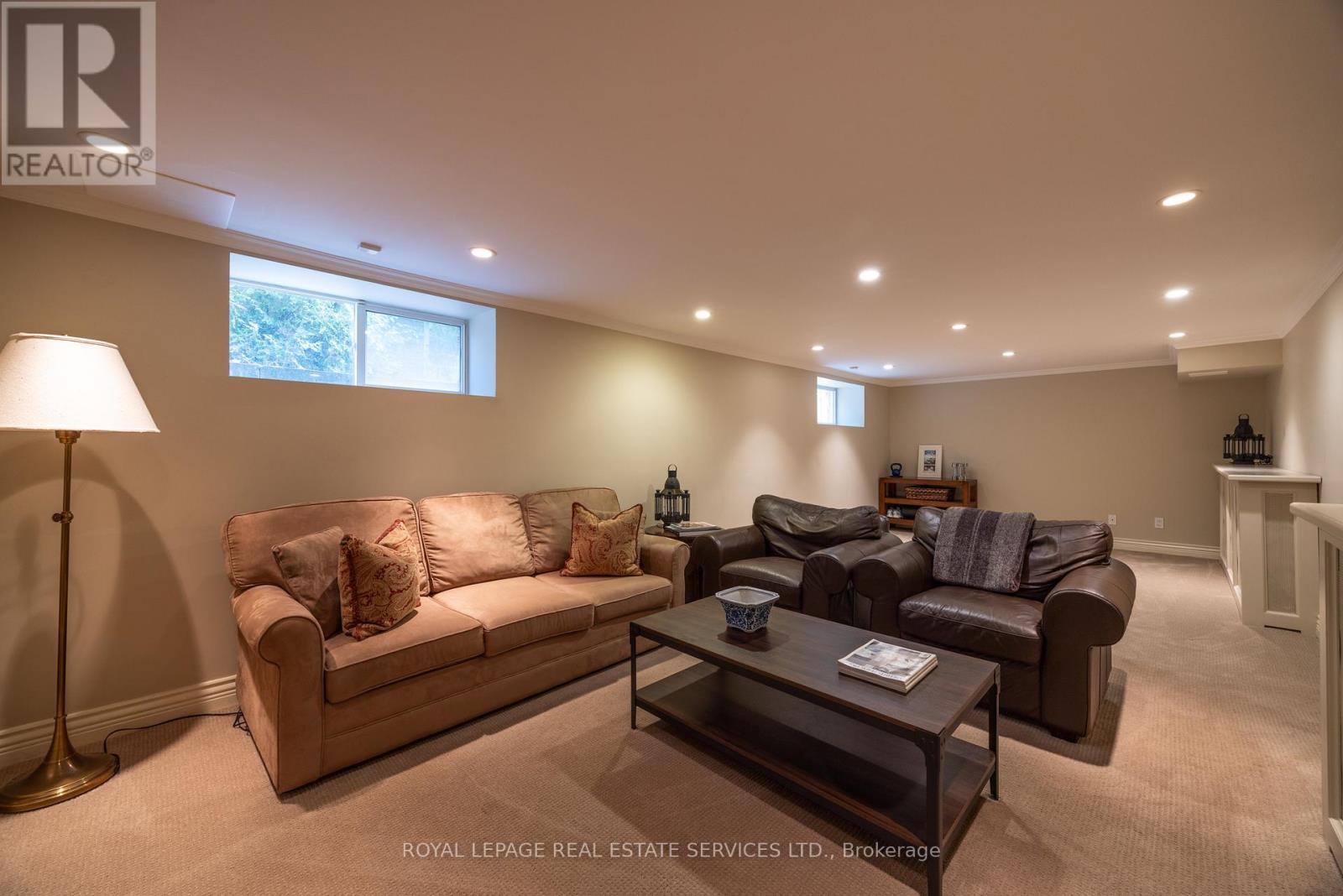 












80 OLD FOREST HILL ROAD

,
Toronto,




Ontario
M5P2R5


