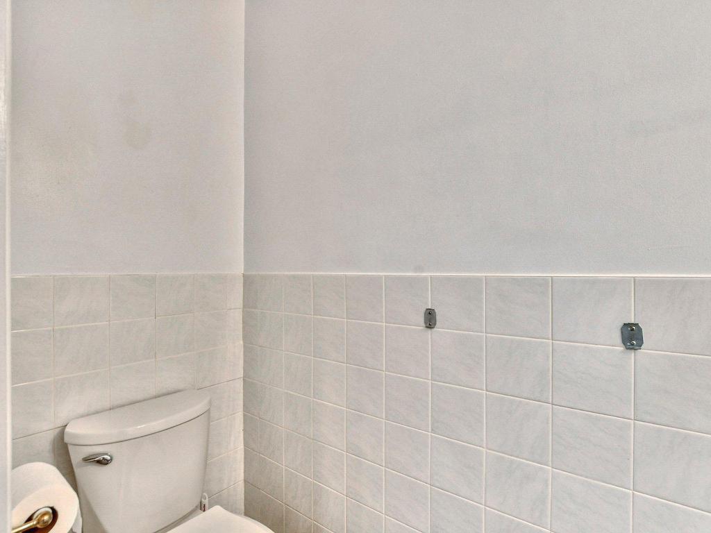 









116


Ch. des Topazes

,
Saint-Sauveur,




QC
J0R1R2

