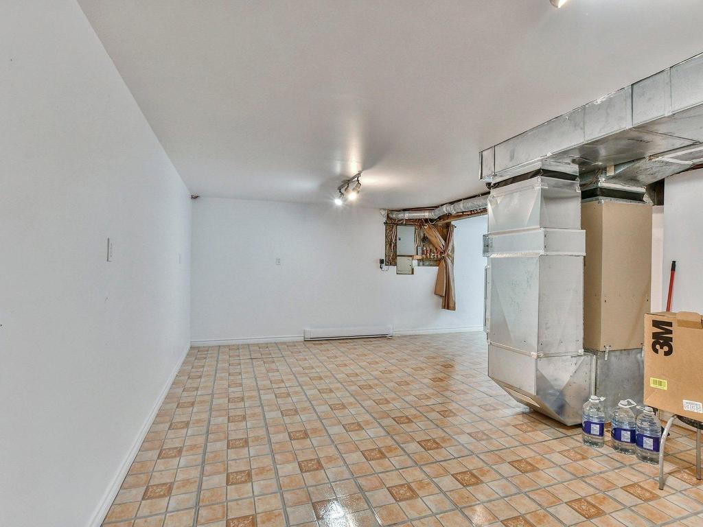 









116


Ch. des Topazes

,
Saint-Sauveur,




QC
J0R1R2

