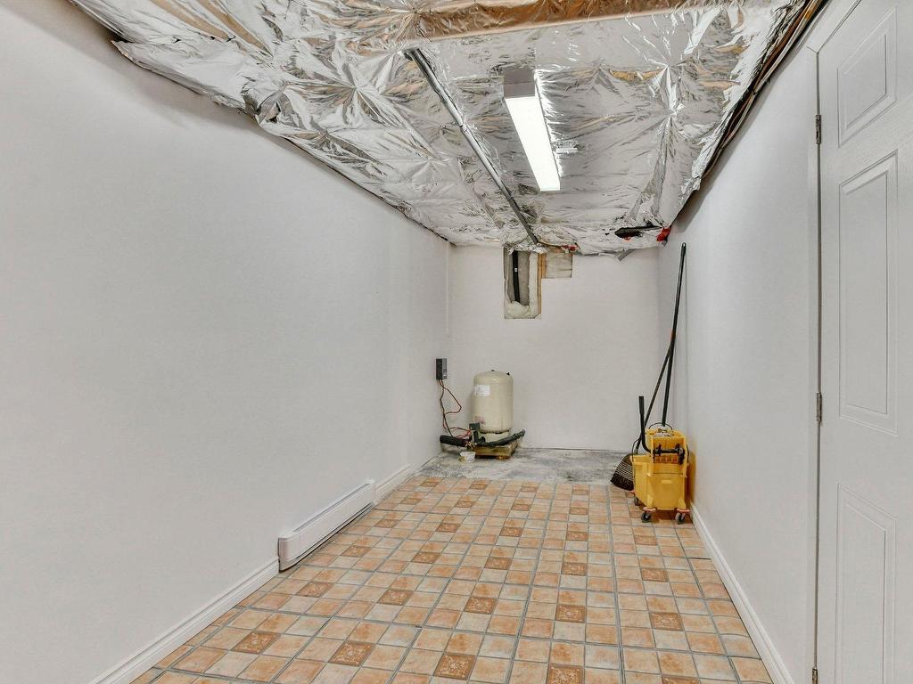 









116


Ch. des Topazes

,
Saint-Sauveur,




QC
J0R1R2

