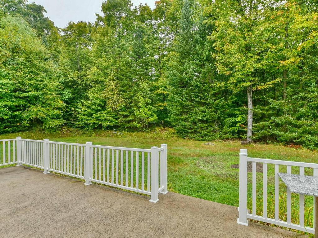 









116


Ch. des Topazes

,
Saint-Sauveur,




QC
J0R1R2

