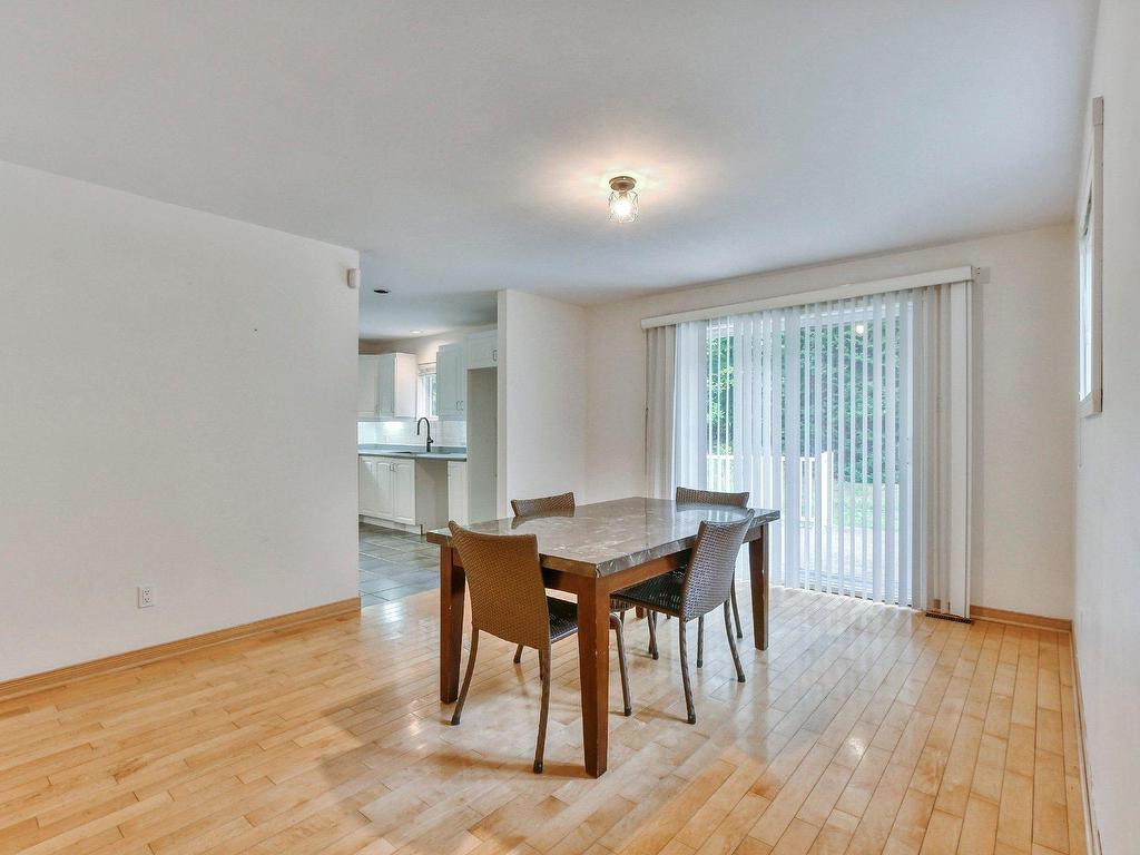 









116


Ch. des Topazes

,
Saint-Sauveur,




QC
J0R1R2

