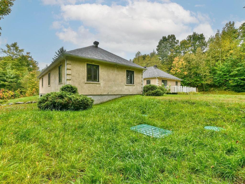 









116


Ch. des Topazes

,
Saint-Sauveur,




QC
J0R1R2

