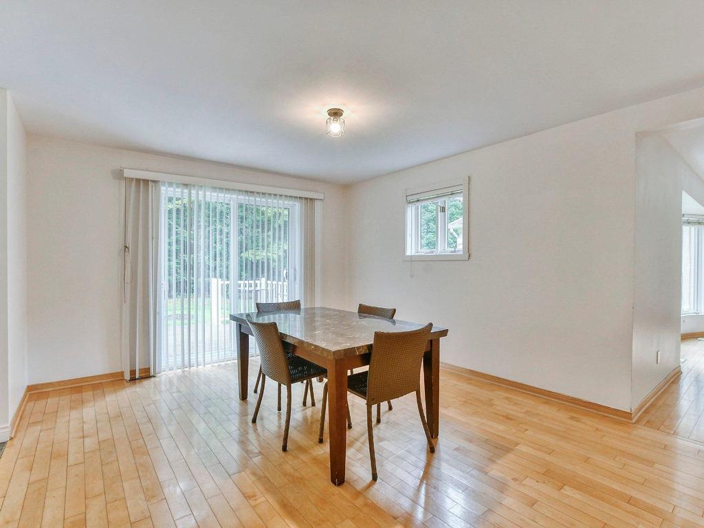 









116


Ch. des Topazes

,
Saint-Sauveur,




QC
J0R1R2

