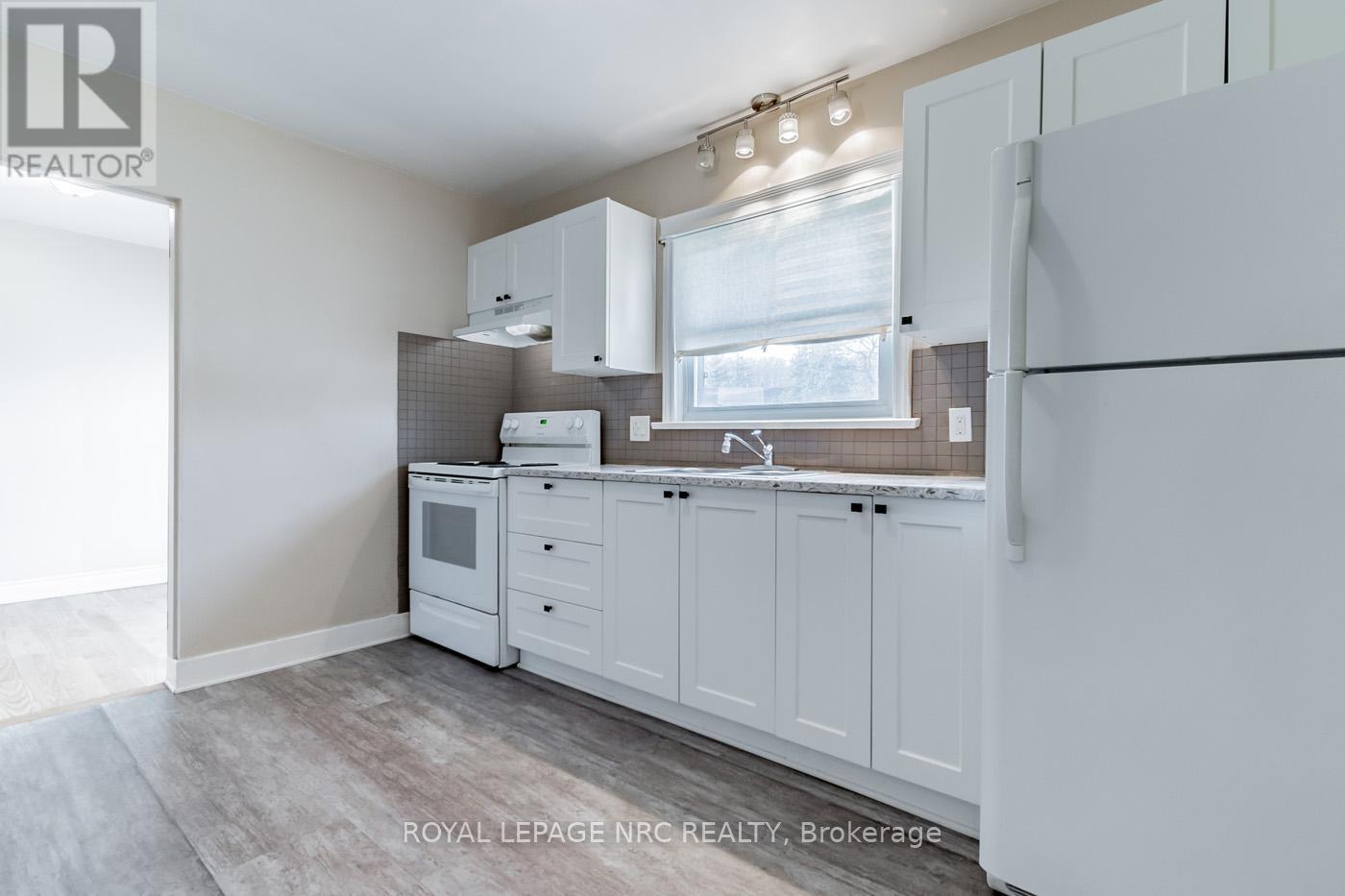 












189 GLENDALE AVENUE

,
St. Catharines,




Ontario
L2T2K4

