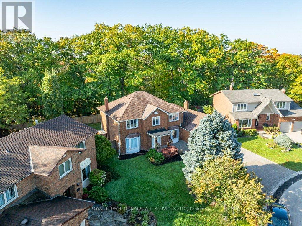 












294 RAMBLER COURT

,
Oakville,




Ontario
L6H3A6

