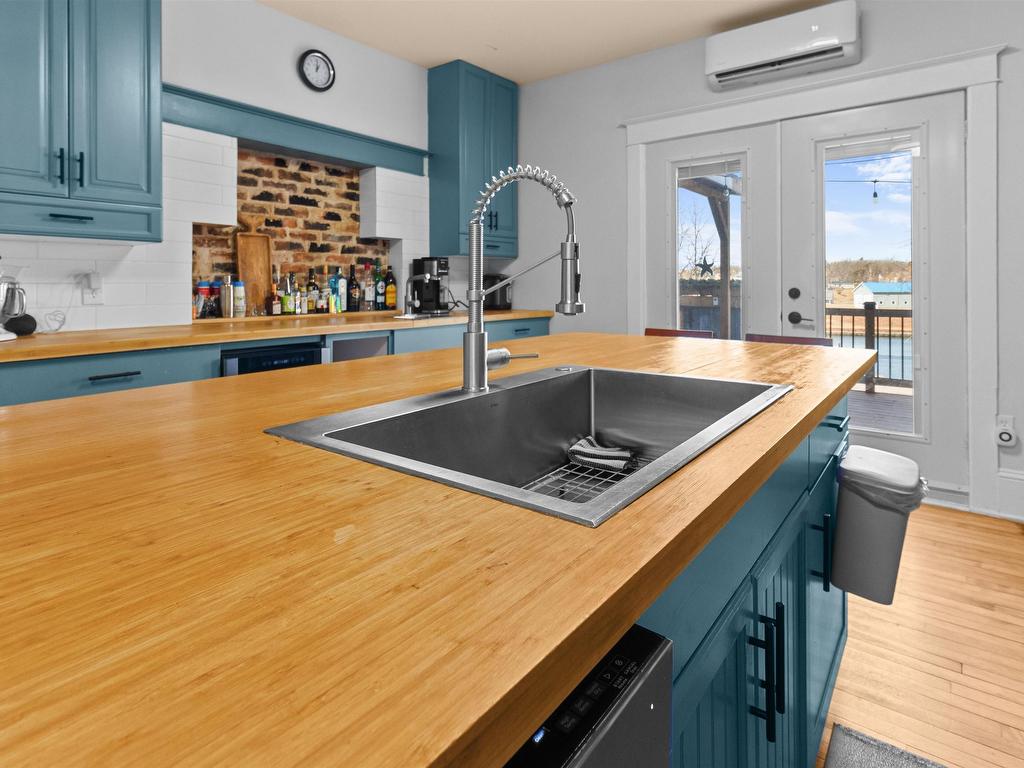 












9457 Main Street S

,
Murray River,




PE
C0A 1W0

