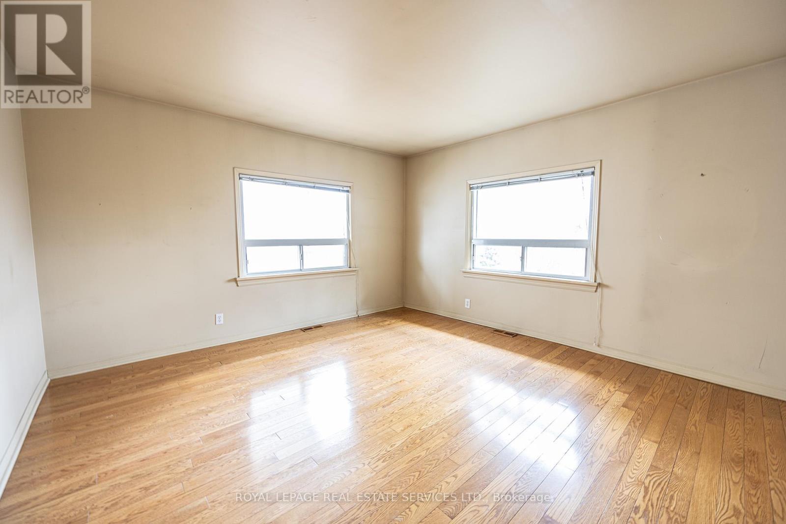 












1361 KENMUIR AVENUE

,
Mississauga,




Ontario
L5G4B3

