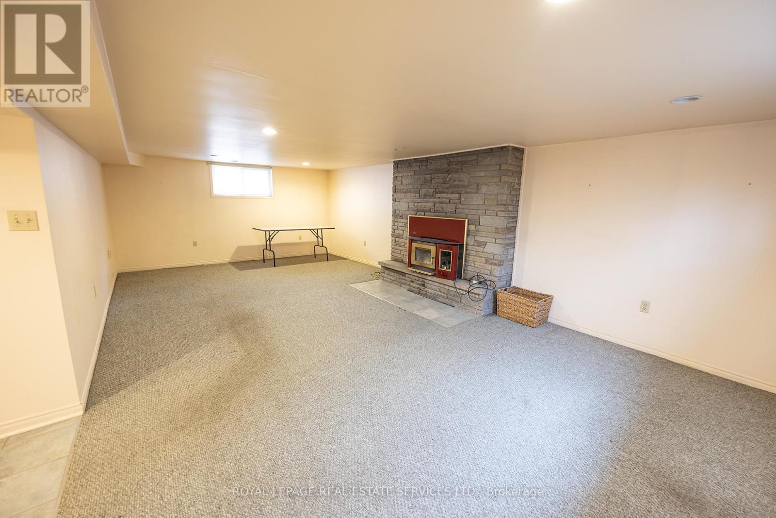 












1361 KENMUIR AVENUE

,
Mississauga,




Ontario
L5G4B3

