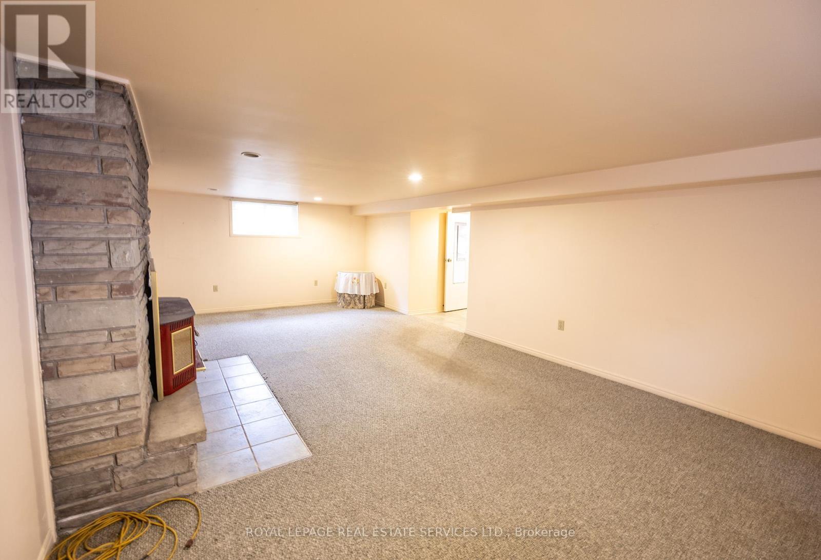 












1361 KENMUIR AVENUE

,
Mississauga,




Ontario
L5G4B3

