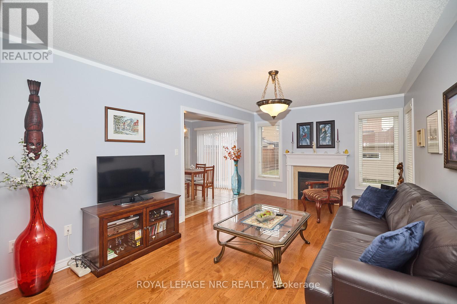 












4 ALEX GRANT PLACE

,
St. Catharines (Secord Woods),




Ontario
L2P0A2

