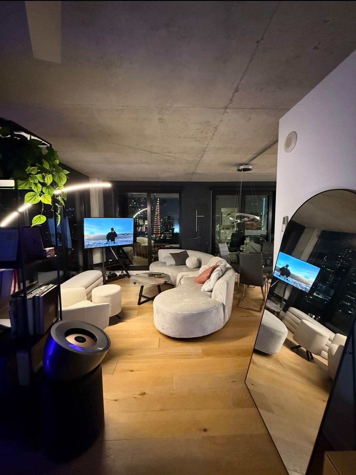









1000


Rue Ottawa

, 1012,
Montréal (Le Sud-Ouest),




QC
H3C0P3

