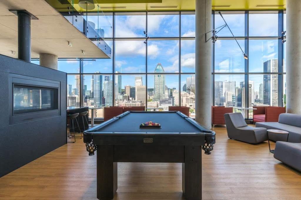 









1000


Rue Ottawa

, 1012,
Montréal (Le Sud-Ouest),




QC
H3C0P3

