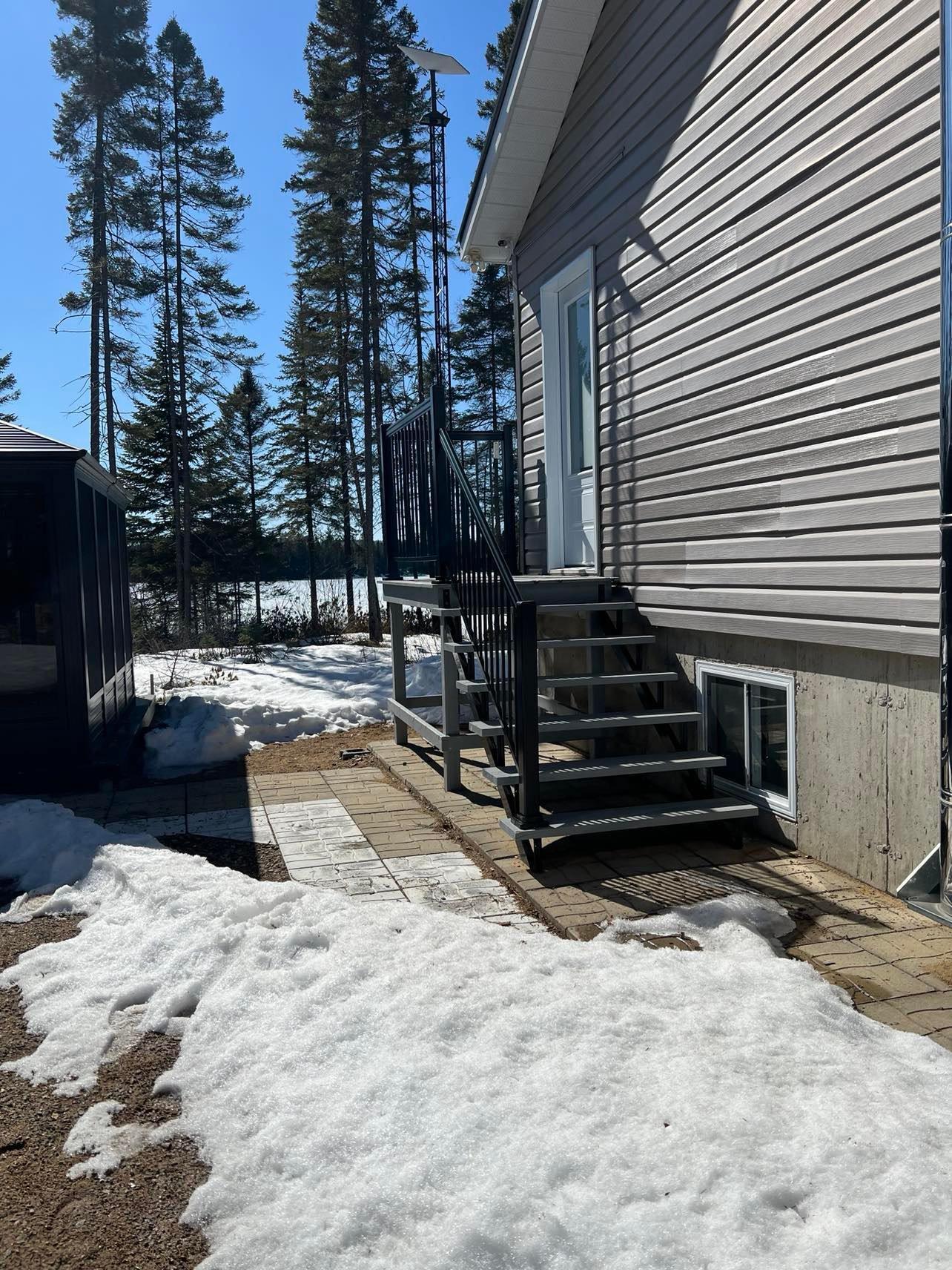 









242


Ch. du Lac-Lusignan

,
Saint-Guillaume-Nord,




QC
J0K3B0

