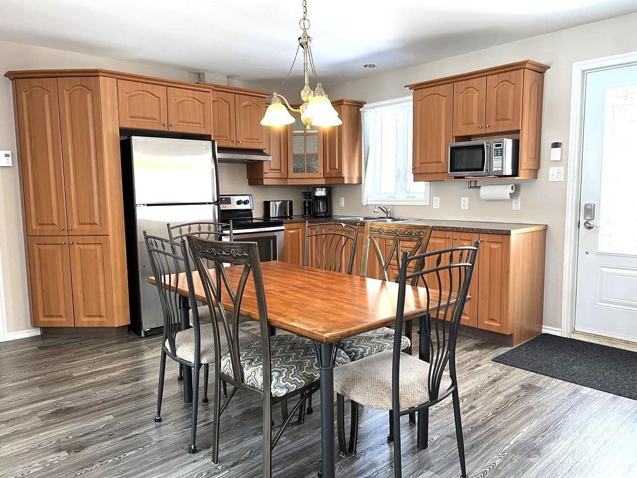









242


Ch. du Lac-Lusignan

,
Saint-Guillaume-Nord,




QC
J0K3B0

