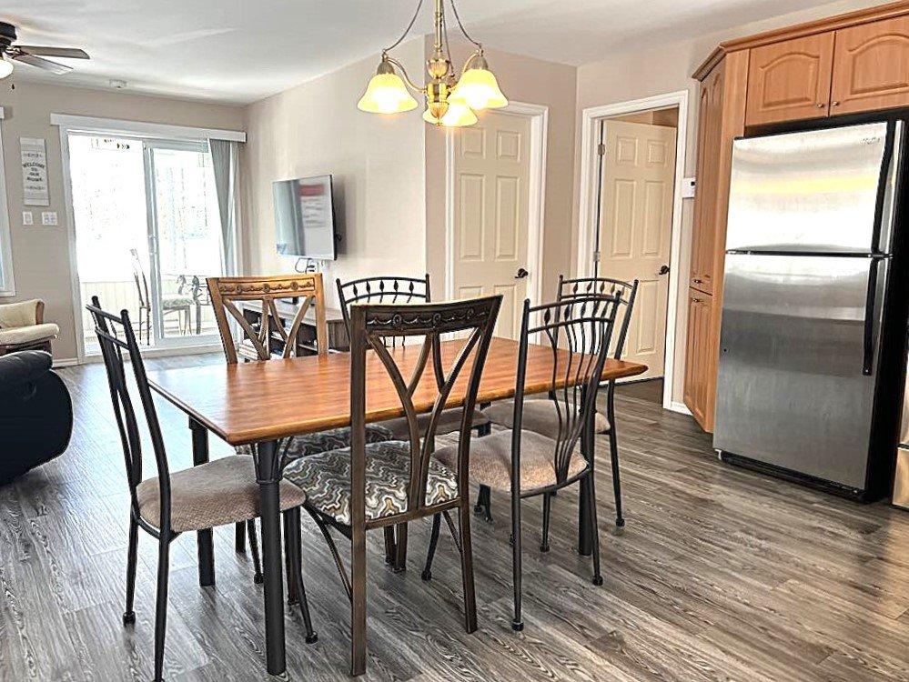 









242


Ch. du Lac-Lusignan

,
Saint-Guillaume-Nord,




QC
J0K3B0

