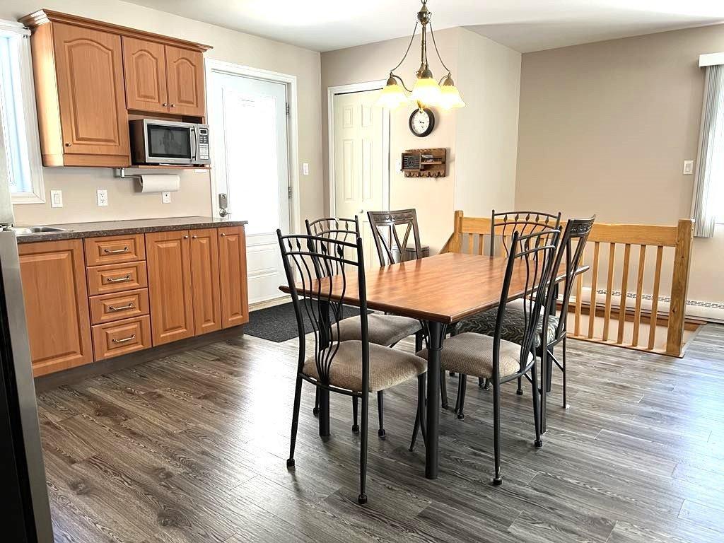 









242


Ch. du Lac-Lusignan

,
Saint-Guillaume-Nord,




QC
J0K3B0

