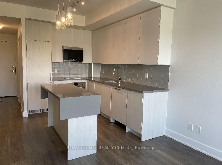 









297


Oak Walk

Drive, 606,
Oakville,




ON
L6H 3R6

