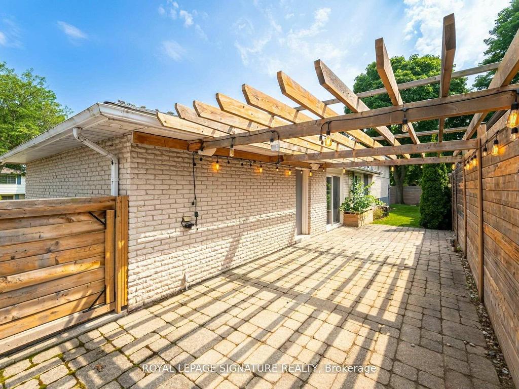 









2497


Wyatt

Street,
Oakville,




ON
L6L 2M7

