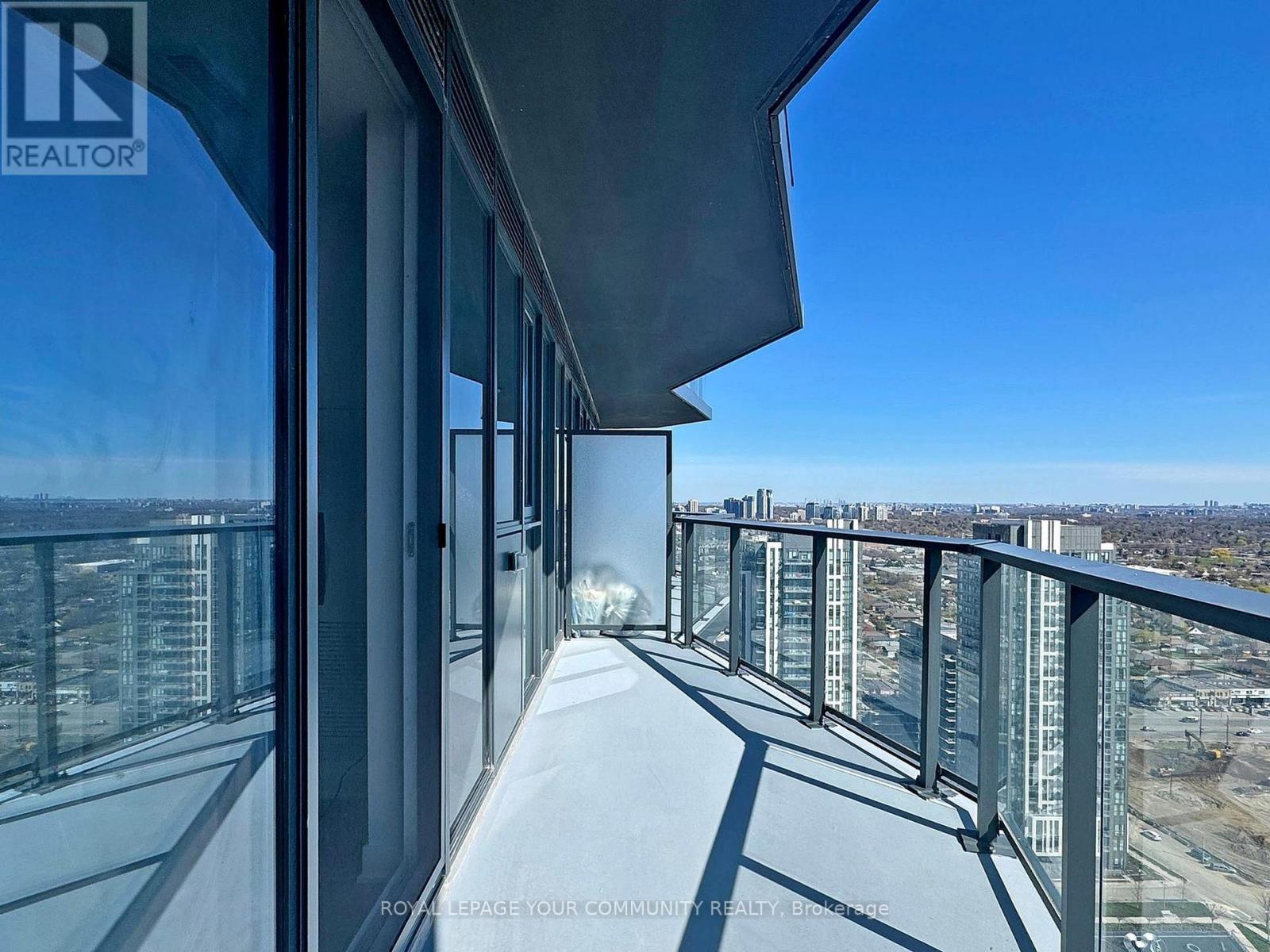 












2905 - 36 ZORRA STREET

,
Toronto,




Ontario
M8Z0G5

