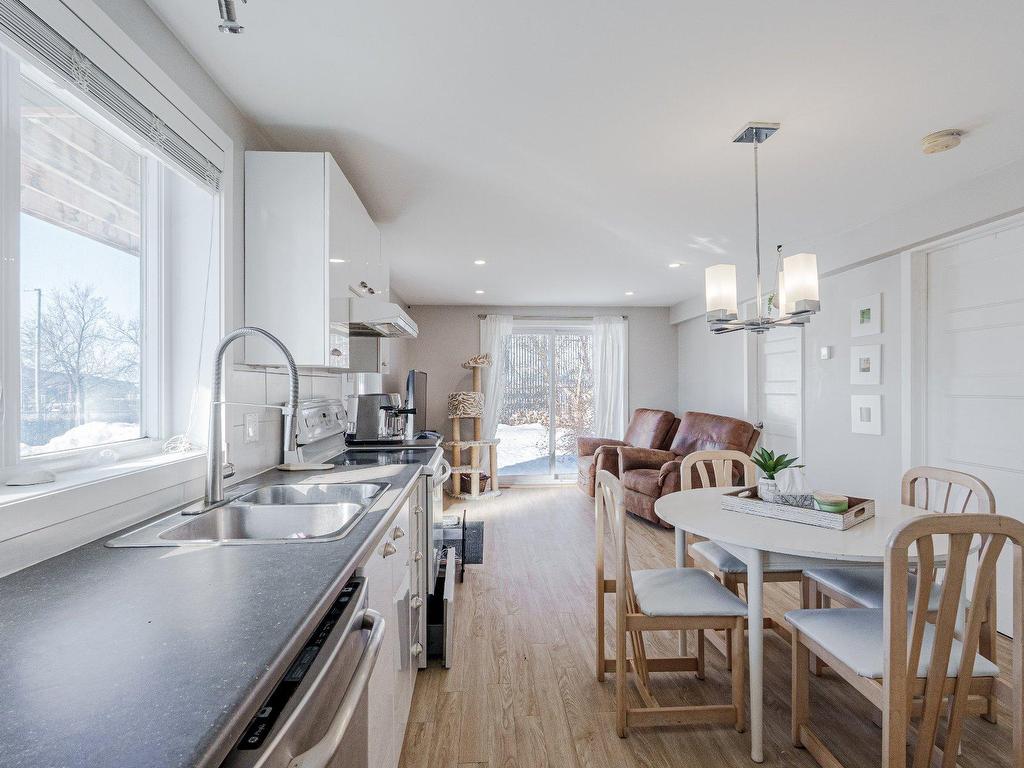 









437

 - 439


Rue St-Michel

,
Sherbrooke (Fleurimont),




QC
J1E2K9

