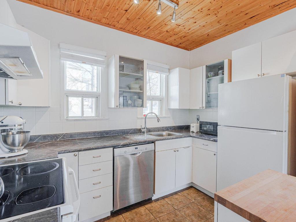









437

 - 439


Rue St-Michel

,
Sherbrooke (Fleurimont),




QC
J1E2K9

