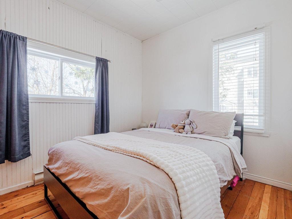 









437

 - 439


Rue St-Michel

,
Sherbrooke (Fleurimont),




QC
J1E2K9

