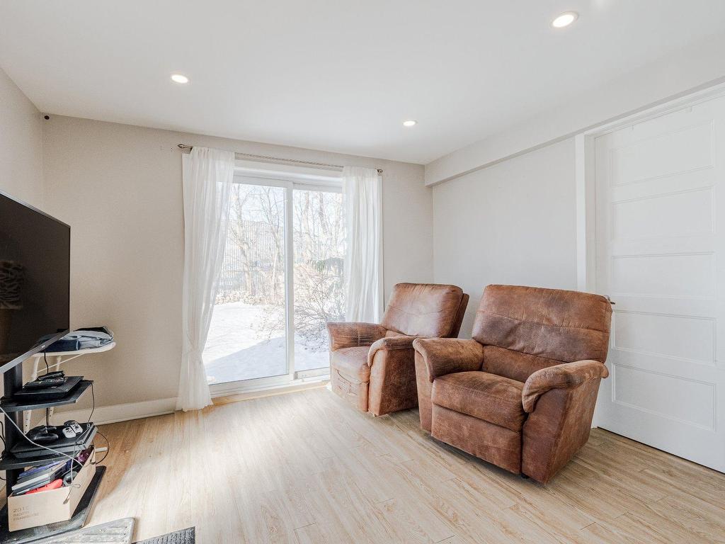 









437

 - 439


Rue St-Michel

,
Sherbrooke (Fleurimont),




QC
J1E2K9

