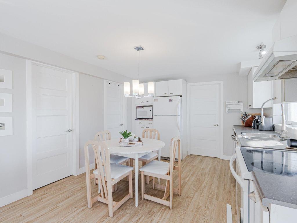 









437

 - 439


Rue St-Michel

,
Sherbrooke (Fleurimont),




QC
J1E2K9

