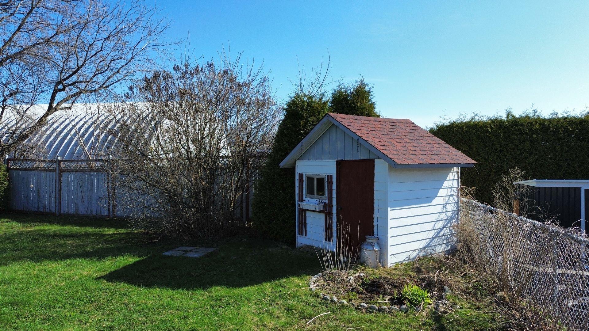 









171


Rue Tupper

,
Magog,




QC
J1X1J8

