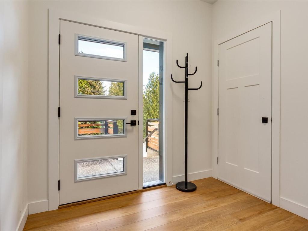 









472


Davis

Rd,
Ladysmith,




BC
V9G 1V8

