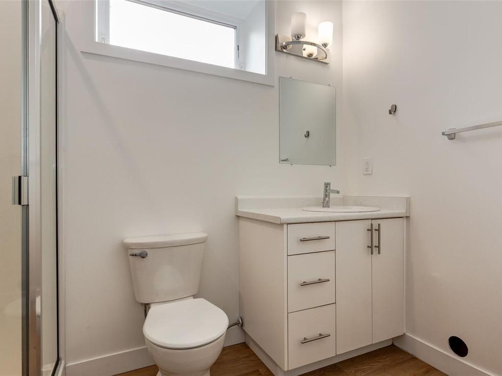 









472


Davis

Rd,
Ladysmith,




BC
V9G 1V8

